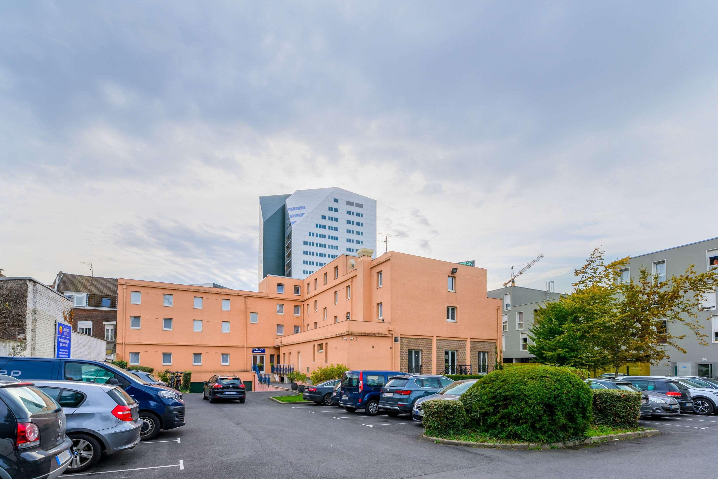 Kyriad Lille Gare - Grand Palais Hotel Exterior photo